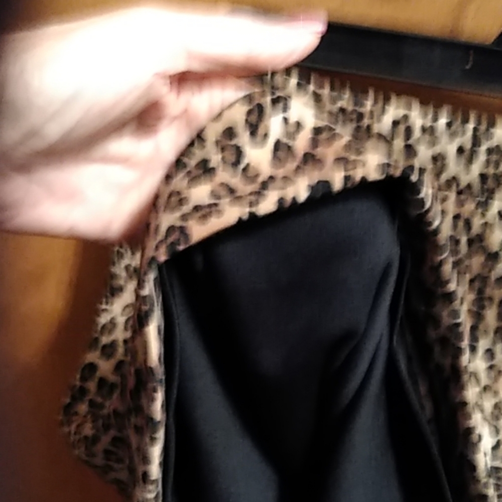 Cheetah print skirt - Picture 3 of 6